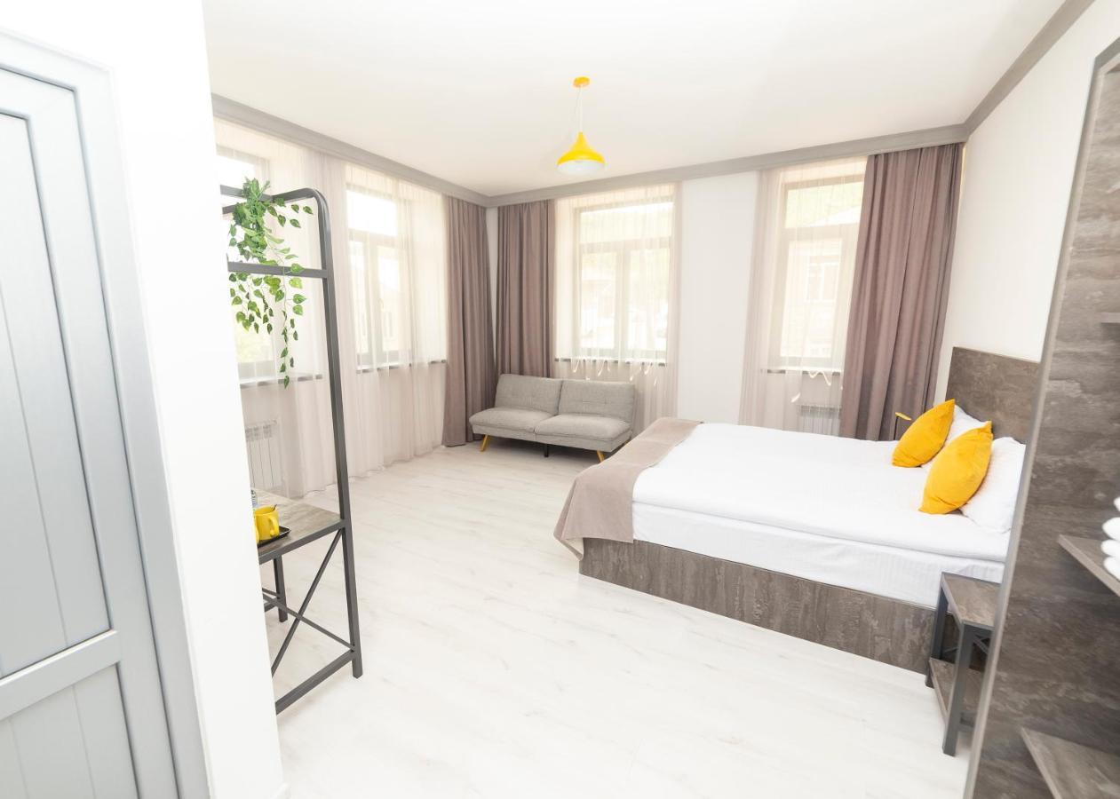Popock Goris Hotell Exteriör bild