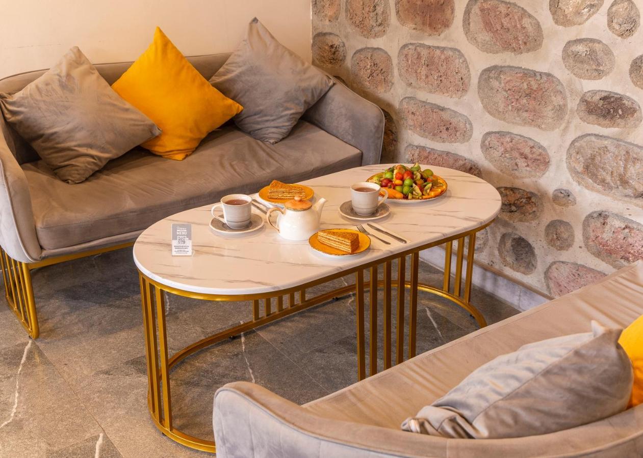 Popock Goris Hotell Exteriör bild