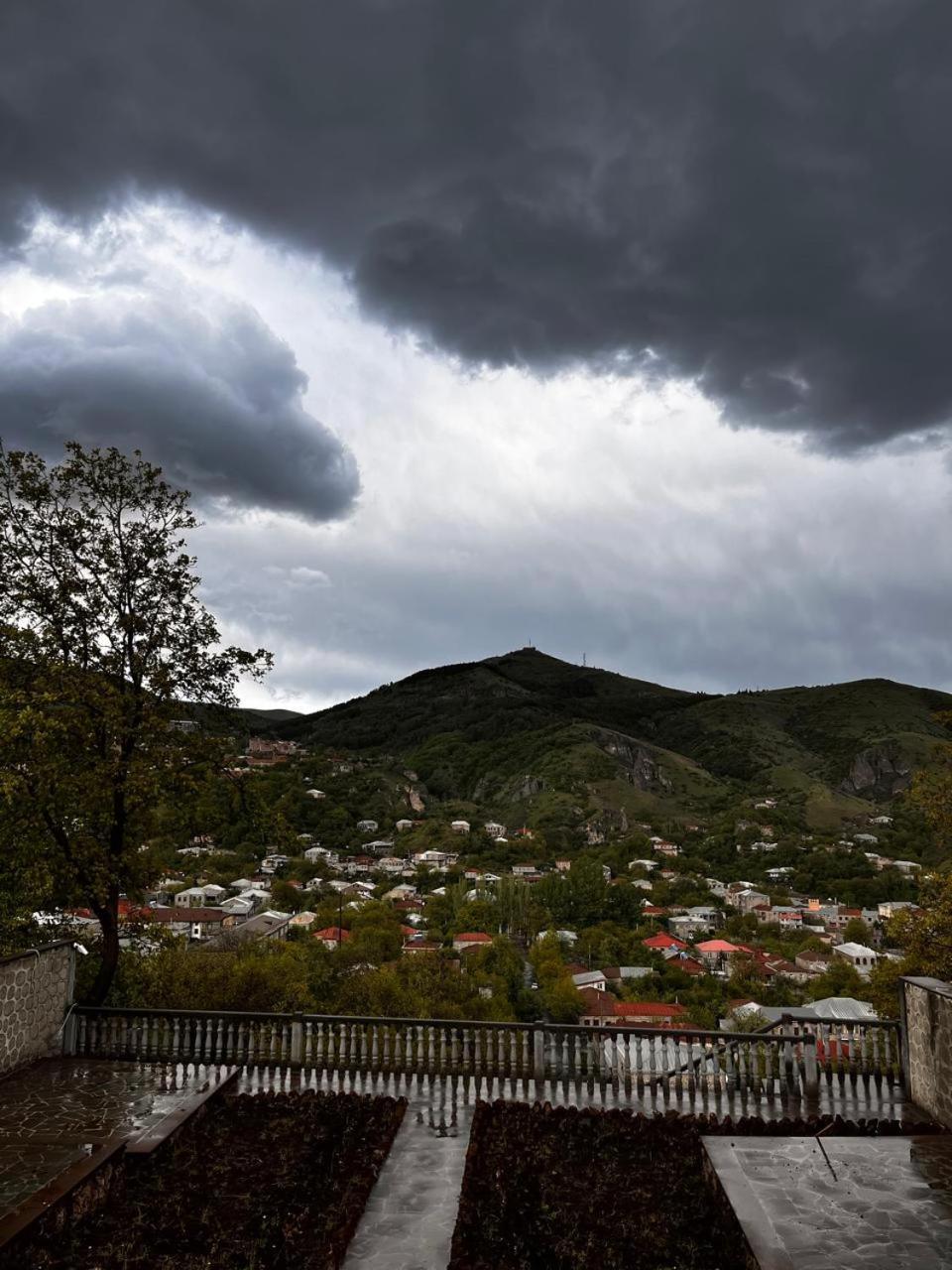 Popock Goris Hotell Exteriör bild