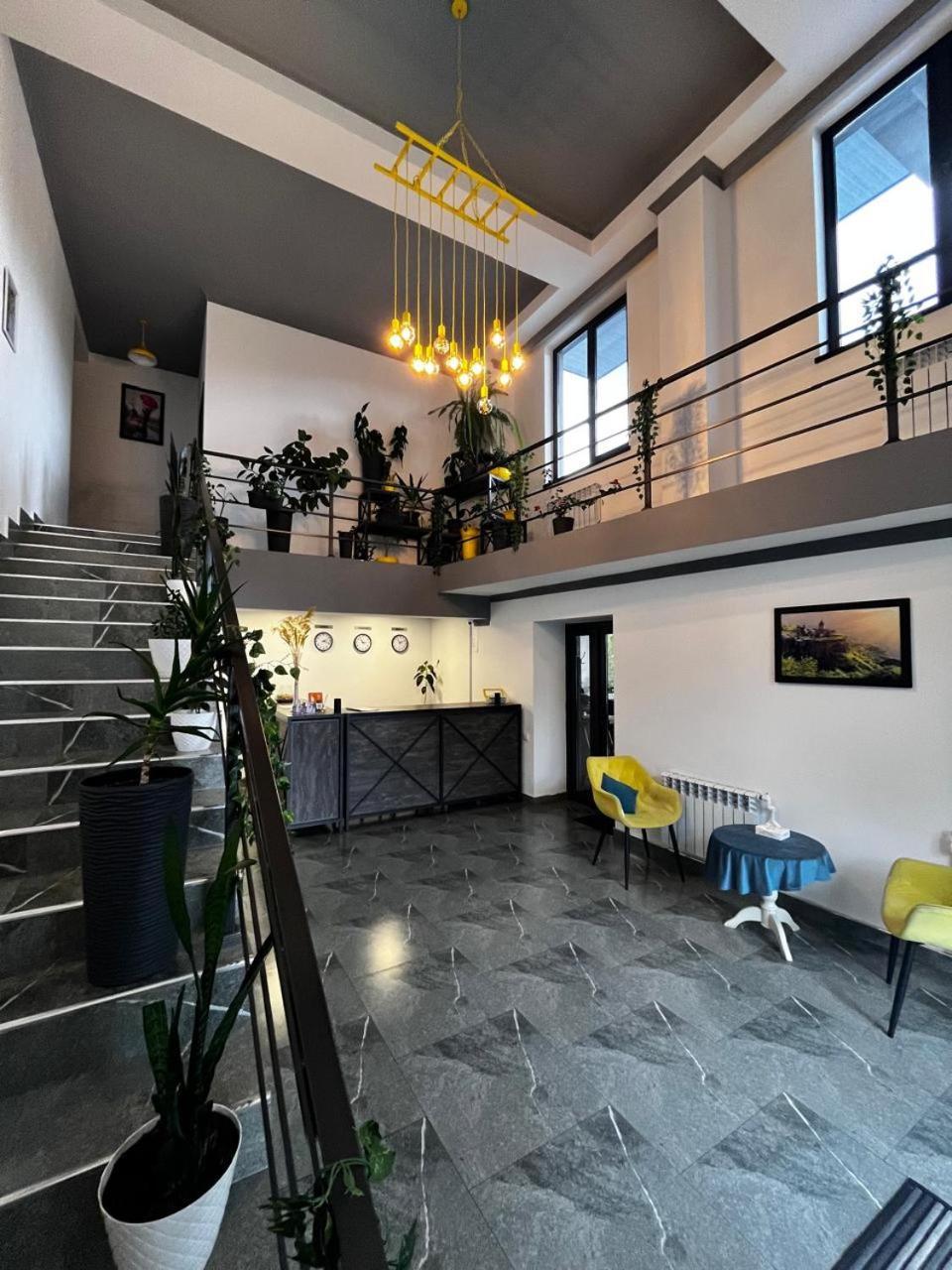 Popock Goris Hotell Exteriör bild