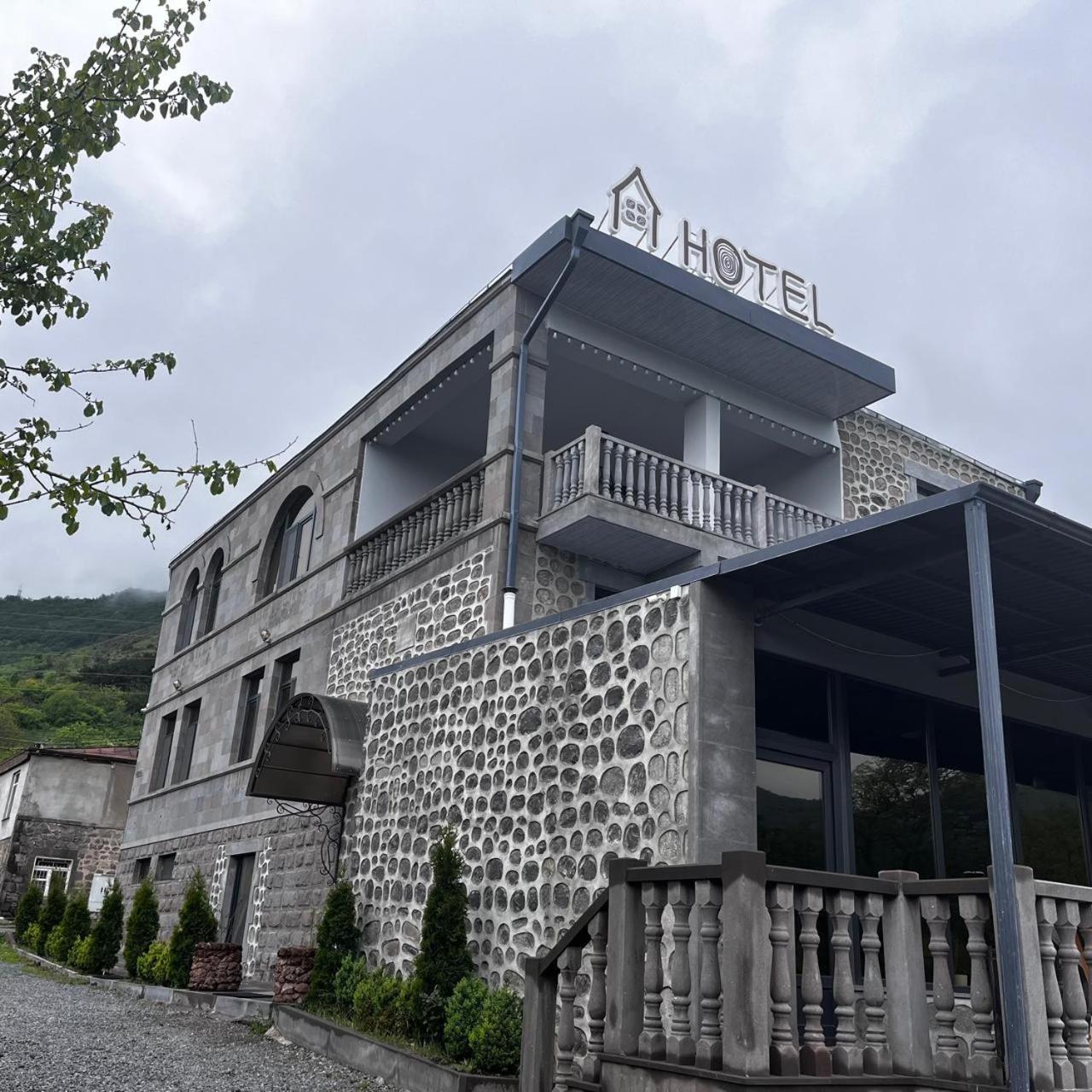 Popock Goris Hotell Exteriör bild